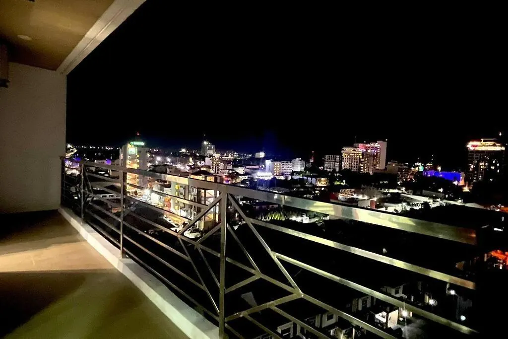 Apartment Kandi Palace 9 Floor, 1Br! Housekeeping, Netflix! Angeles